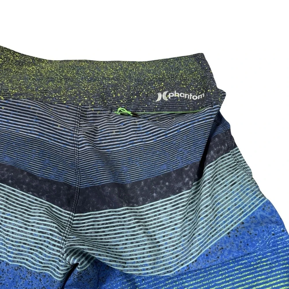 Hurley Phantom Board Shorts Mens 29 Blue Green Striped Surf Swim‎ Trunks Stretch